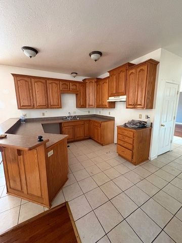 124 Old Highway 96, Burns, TN 37029