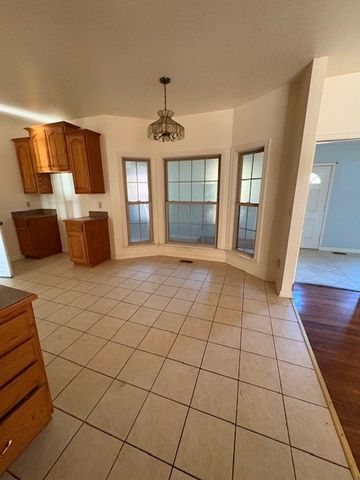 124 Old Highway 96, Burns, TN 37029