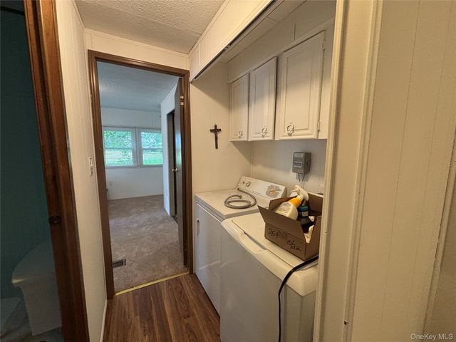 101 West Lane 42B Witt Lane, Riverhead, NY 11901