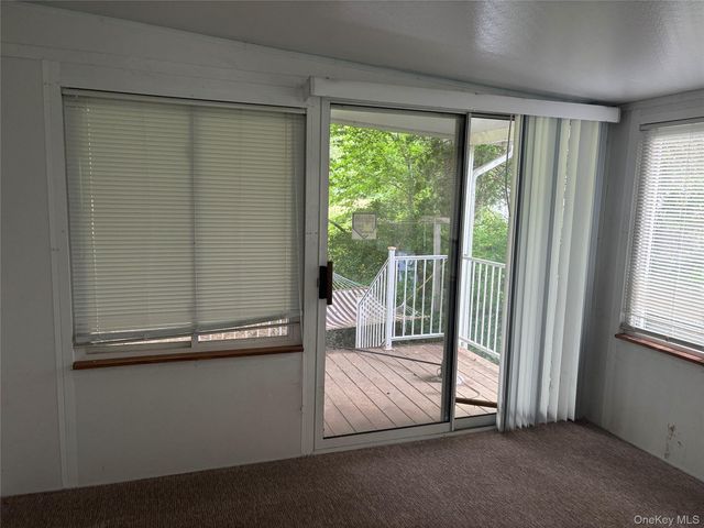 101 West Lane 42B Witt Lane, Riverhead, NY 11901