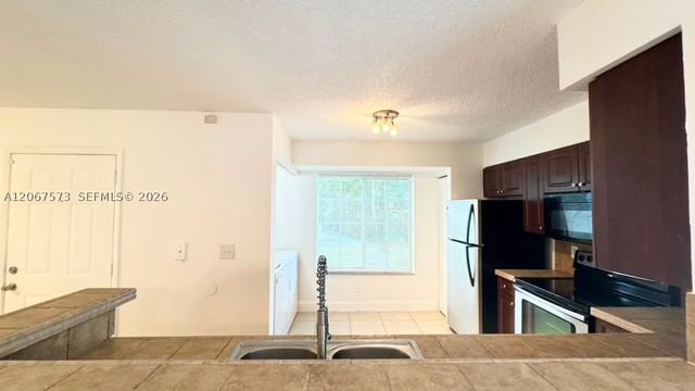 1701 Village Blvd 111, West Palm Beach, FL 33409