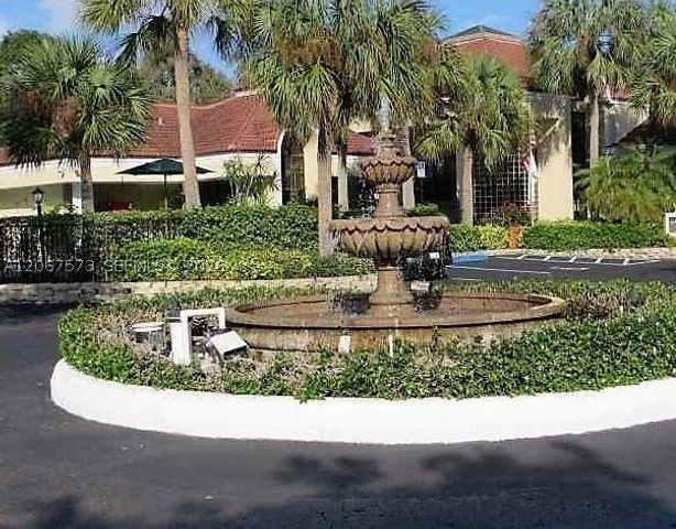 1701 Village Blvd 111, West Palm Beach, FL 33409