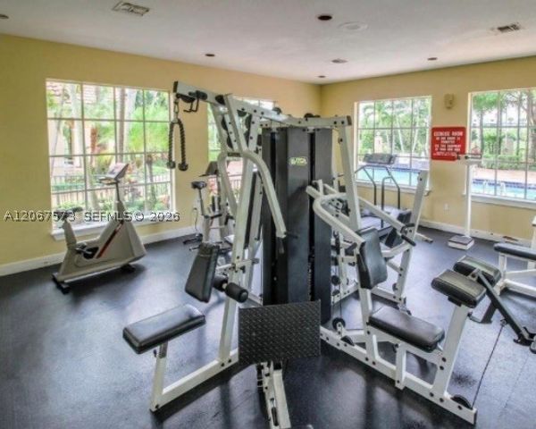 1701 Village Blvd 111, West Palm Beach, FL 33409