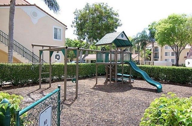 1701 Village Blvd 111, West Palm Beach, FL 33409