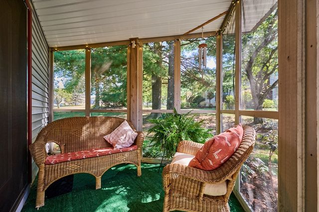 19 Baldwin Ln 19, Amherst, MA 01002