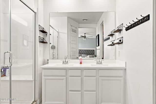 2208 W DUNBAR Drive, Phoenix, AZ 85041
