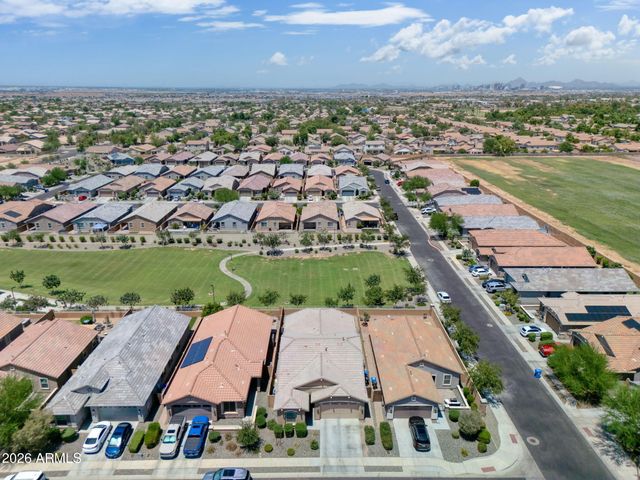 2208 W DUNBAR Drive, Phoenix, AZ 85041