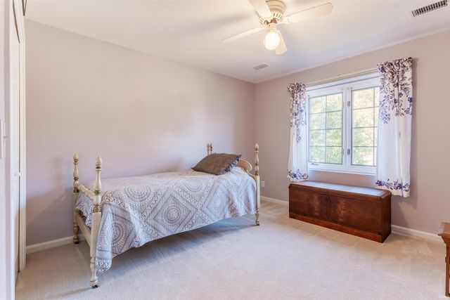 8855 Camelot Drive, Newburgh, IN 47630