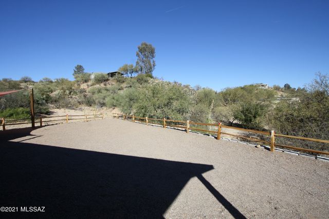 15237 N Lago Del Oro Parkway, Catalina, AZ 85739