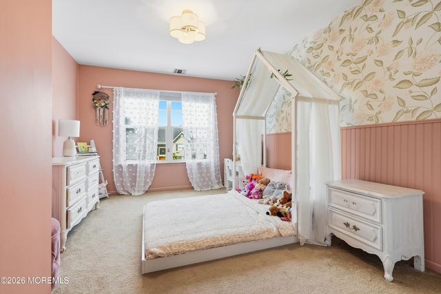 5 Tradewinds Avenue, Barnegat, NJ 08005