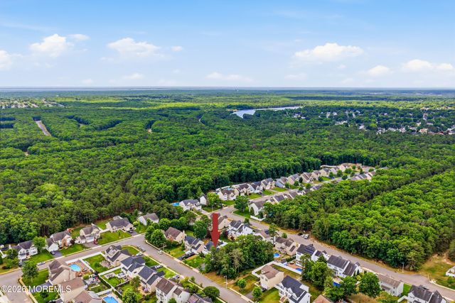 5 Tradewinds Avenue, Barnegat, NJ 08005