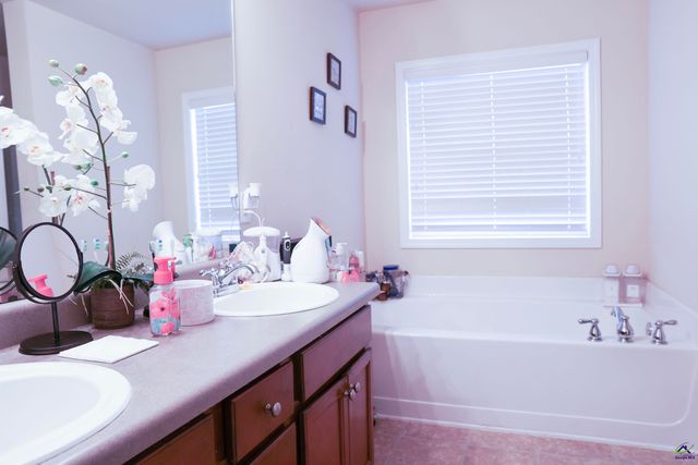112 Abelia Lane, Byron, GA 31008