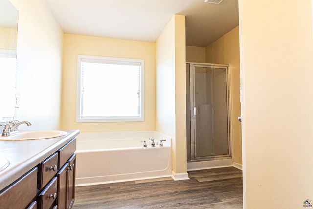 112 Abelia Lane, Byron, GA 31008