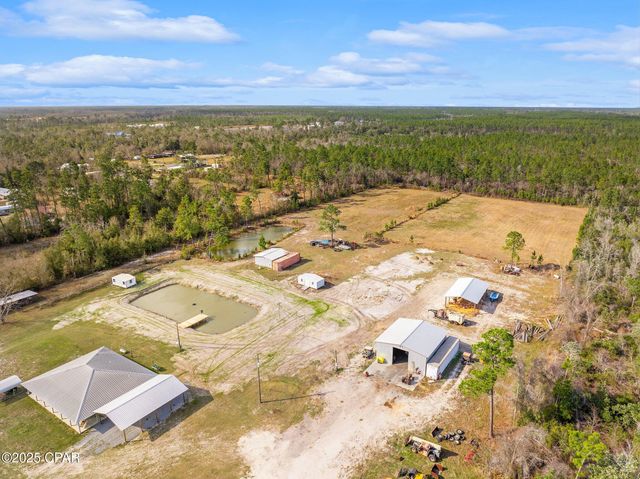 7910 Gadsden Avenue, Southport, FL 32409