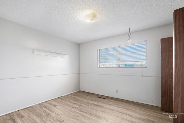 745 Newport St., Twin Falls, ID 83301