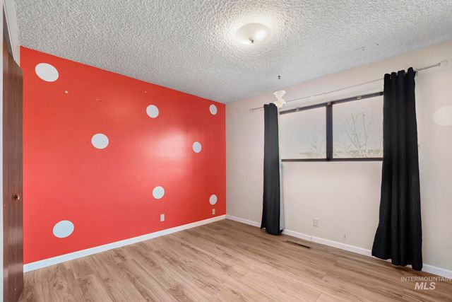 745 Newport St., Twin Falls, ID 83301