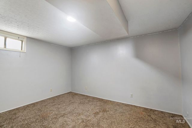 745 Newport St., Twin Falls, ID 83301