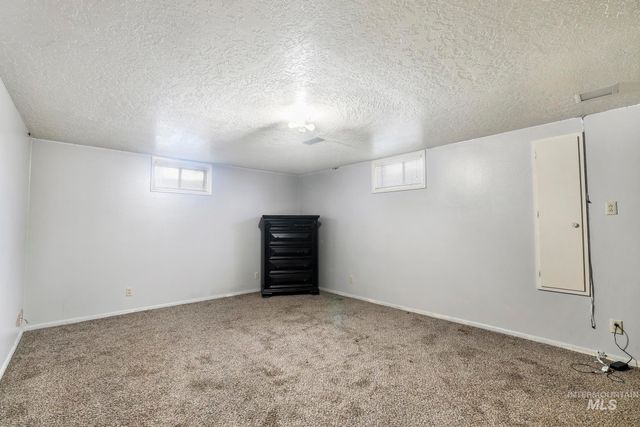 745 Newport St., Twin Falls, ID 83301