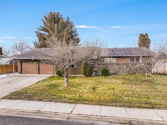 745 Newport St., Twin Falls, ID 83301