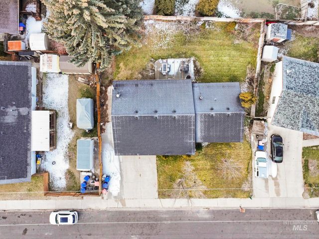 745 Newport St., Twin Falls, ID 83301