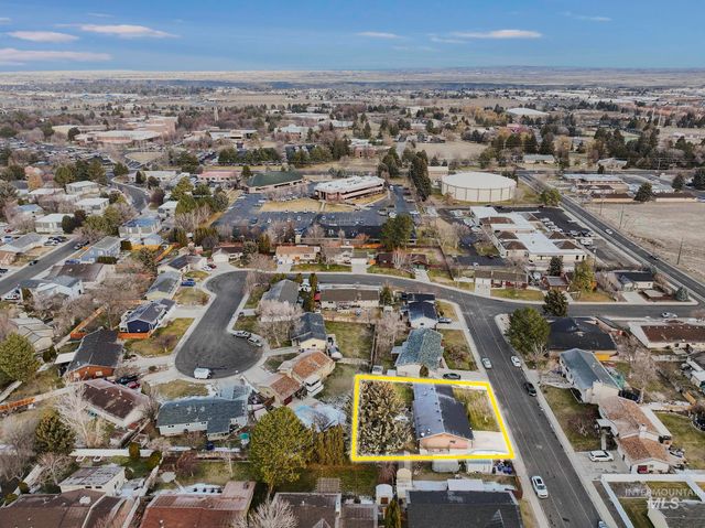 745 Newport St., Twin Falls, ID 83301