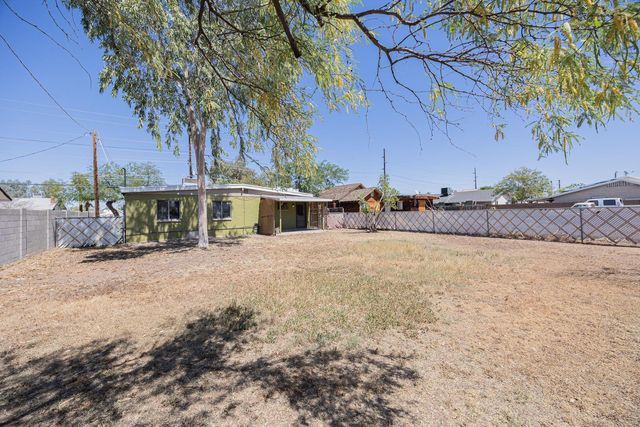 1423 E Virginia Avenue, Phoenix, AZ 85006