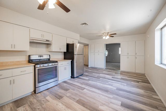 1423 E Virginia Avenue, Phoenix, AZ 85006