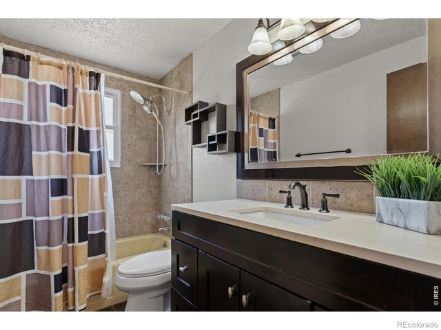 1805 Axial Drive, Loveland, CO 80538
