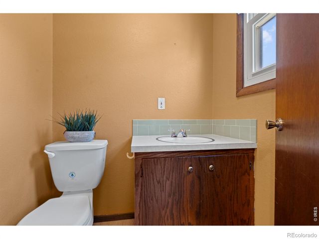 1805 Axial Drive, Loveland, CO 80538