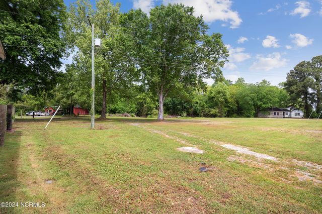 144 Us Highway 158, Camden, NC 27921