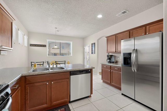 8335 Groundsel Road NW, Albuquerque, NM 87120