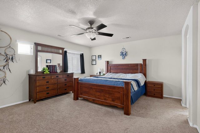 8335 Groundsel Road NW, Albuquerque, NM 87120