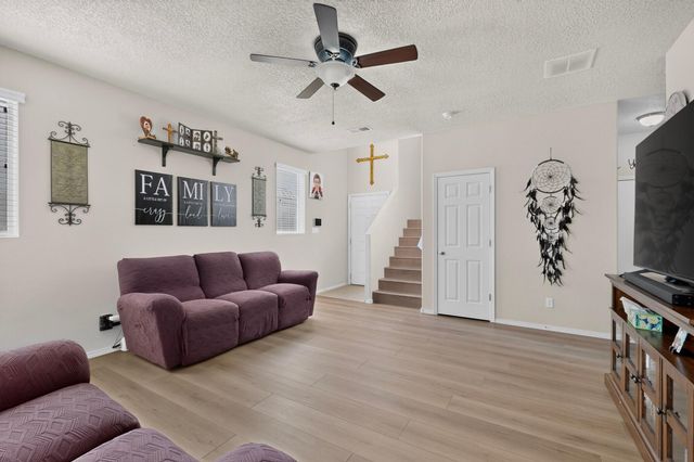 8335 Groundsel Road NW, Albuquerque, NM 87120
