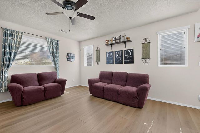 8335 Groundsel Road NW, Albuquerque, NM 87120
