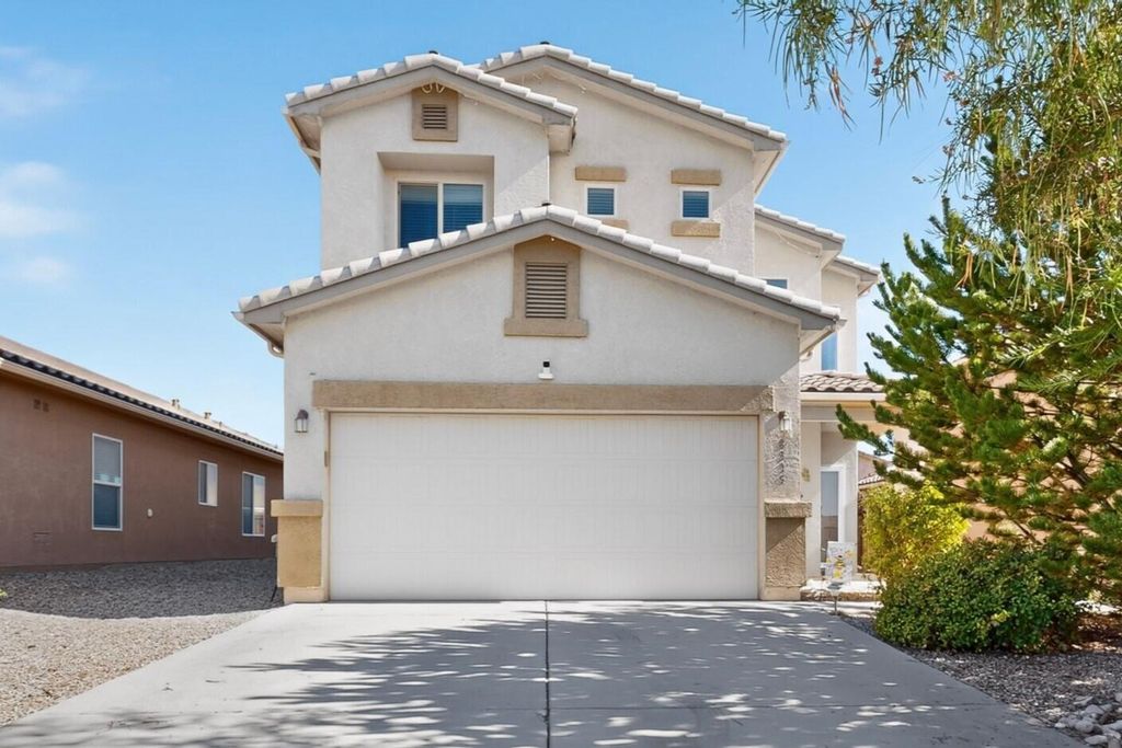 8335 Groundsel Road NW, Albuquerque, NM 87120
