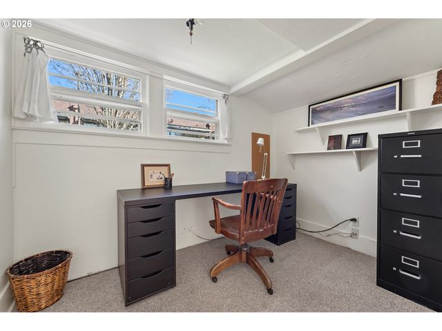 7738 Sw 31ST Ave, Portland, OR 97219