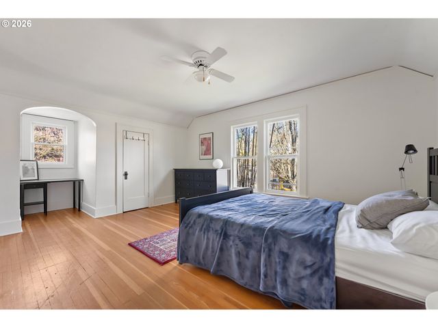 7738 Sw 31ST Ave, Portland, OR 97219