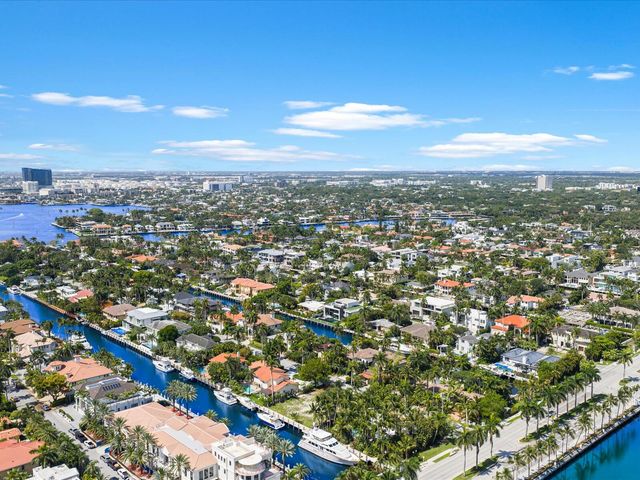310 Coral Way, Fort Lauderdale, FL 33301
