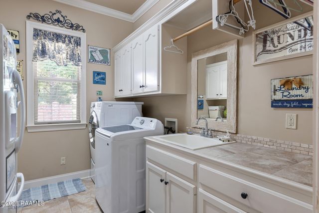 107 Woodbridge Drive, Lafayette, LA 70508