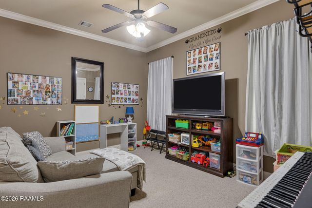 107 Woodbridge Drive, Lafayette, LA 70508