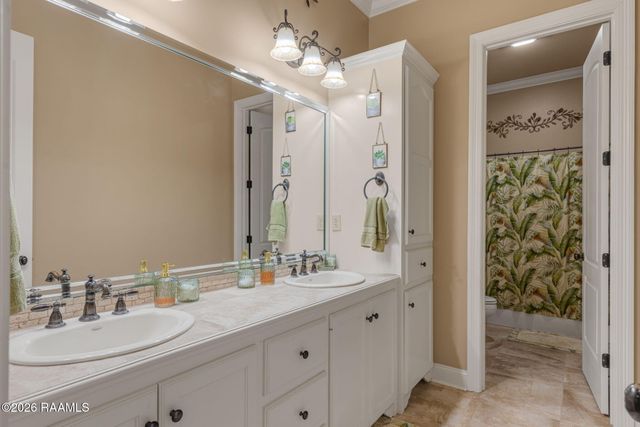 107 Woodbridge Drive, Lafayette, LA 70508