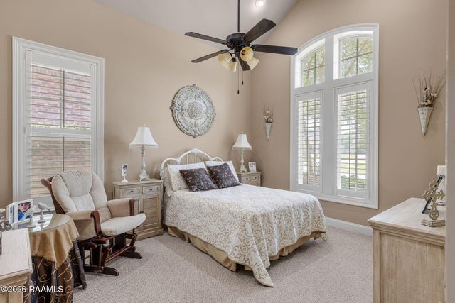 107 Woodbridge Drive, Lafayette, LA 70508