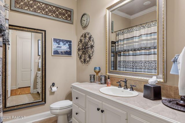 107 Woodbridge Drive, Lafayette, LA 70508