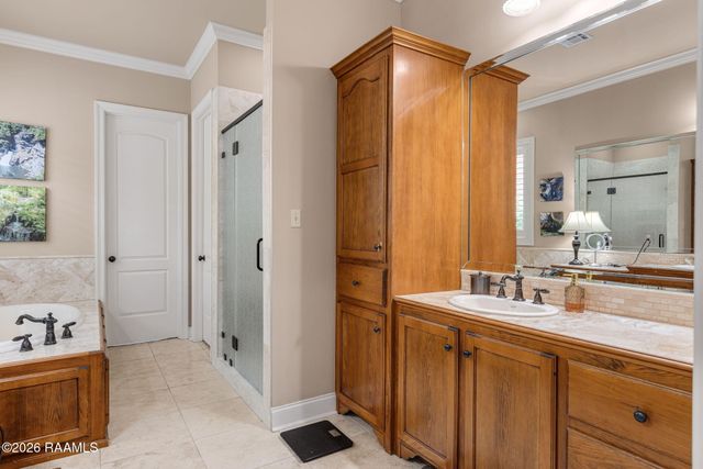 107 Woodbridge Drive, Lafayette, LA 70508