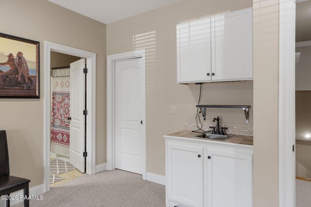 107 Woodbridge Drive, Lafayette, LA 70508