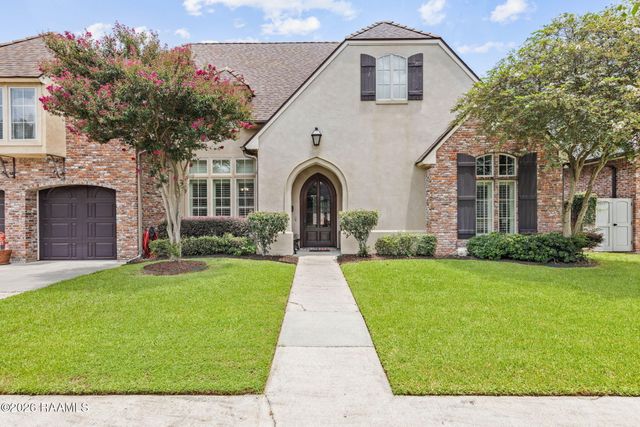 107 Woodbridge Drive, Lafayette, LA 70508