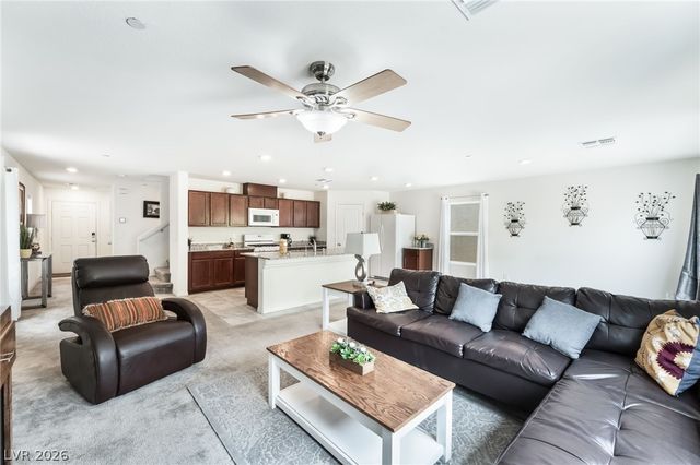 6631 Frosted Harvest Avenue, Las Vegas, NV 89108