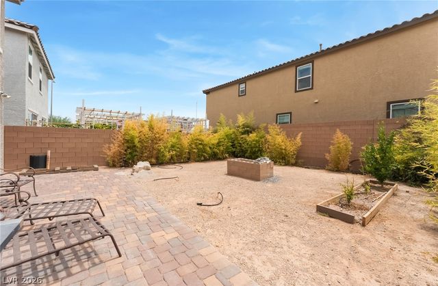 6631 Frosted Harvest Avenue, Las Vegas, NV 89108