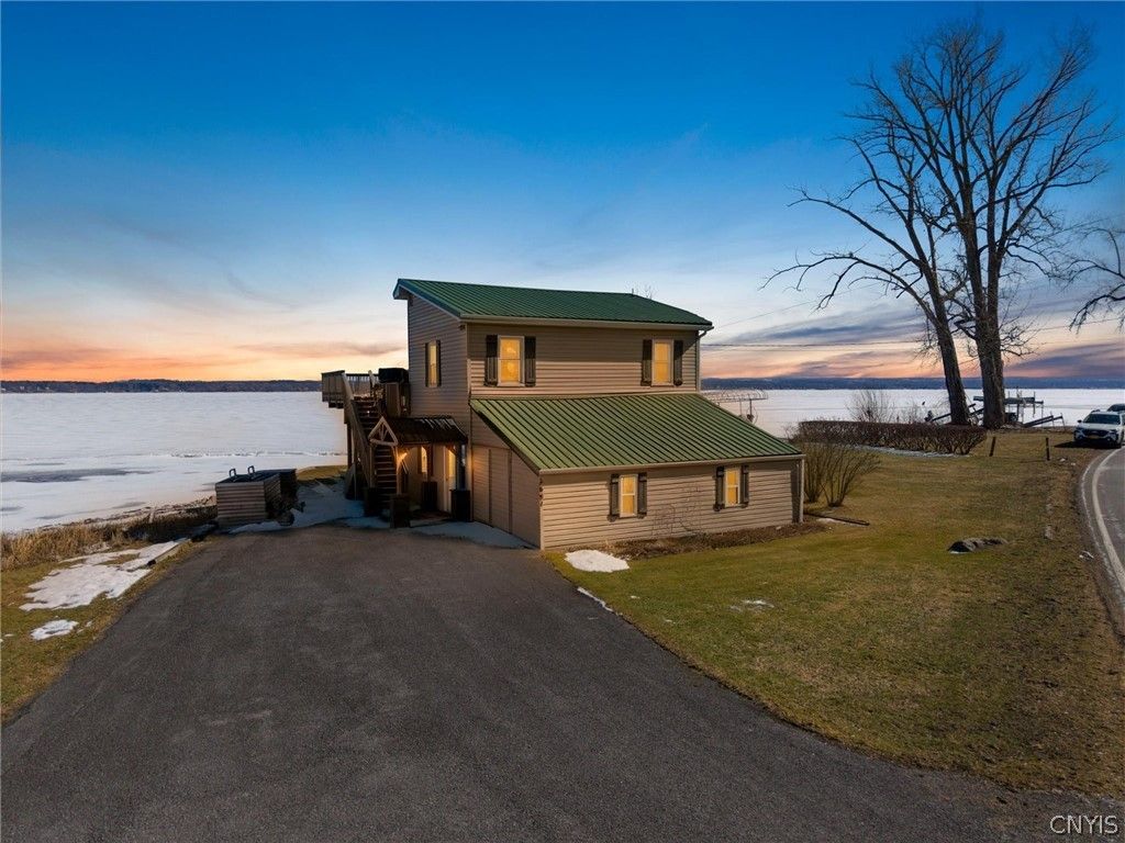 2887 Lower Lake Road, Seneca Falls, NY 13148