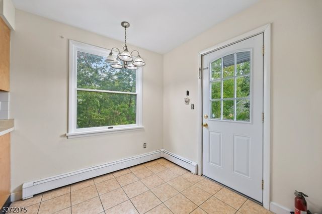 250 Woodcliff Ave, Little Falls Twp., NJ 07424